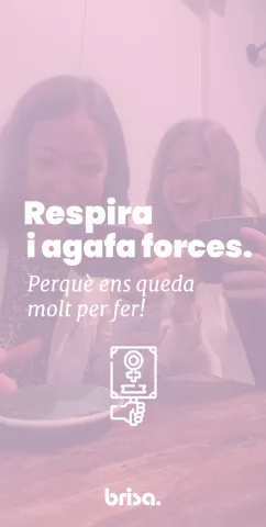 Laia i Erika fent un cafè i celebran el dia de la dona