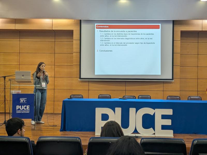 Ponents durant el seminari que va tenir lloc a la PUCE
