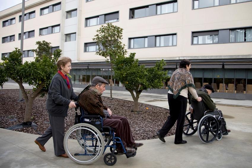 l2019hospital-de-badalona-acull-un-cicle-de-tallers-per-a-persones-cuidadores-no-professionals.jpg