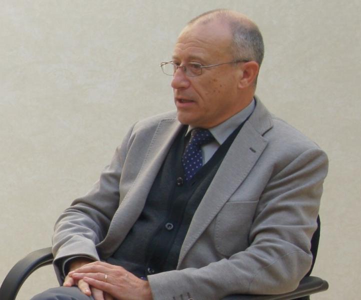 lcolomes-1611158601.jpg