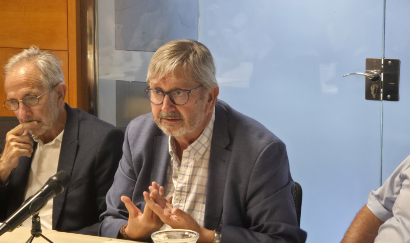 Francesc José María durant la seva intervenció a la jornada “El rol del món local en el desplegament de les àrees integrades de salut (AIS)
