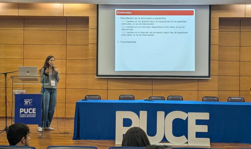 Ponents durant el seminari que va tenir lloc a la PUCE