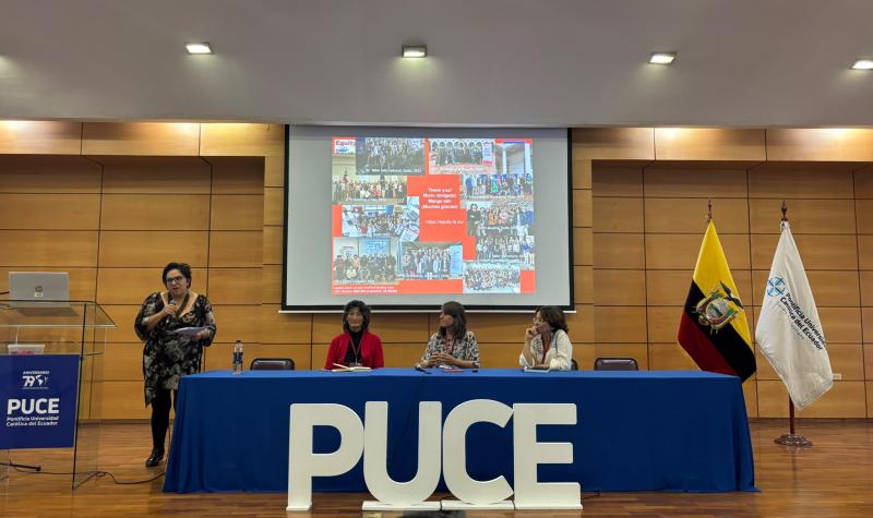 Ponents durant el seminari que va tenir lloc a la PUCE